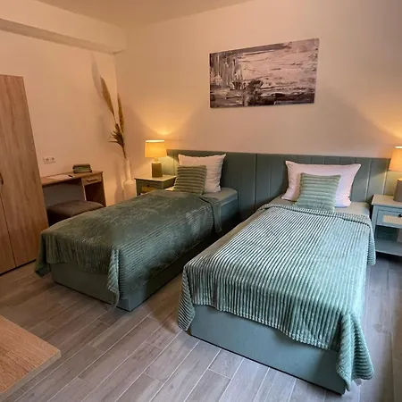 Holi Day 2-bett App 3 بيت ضيافة 3*